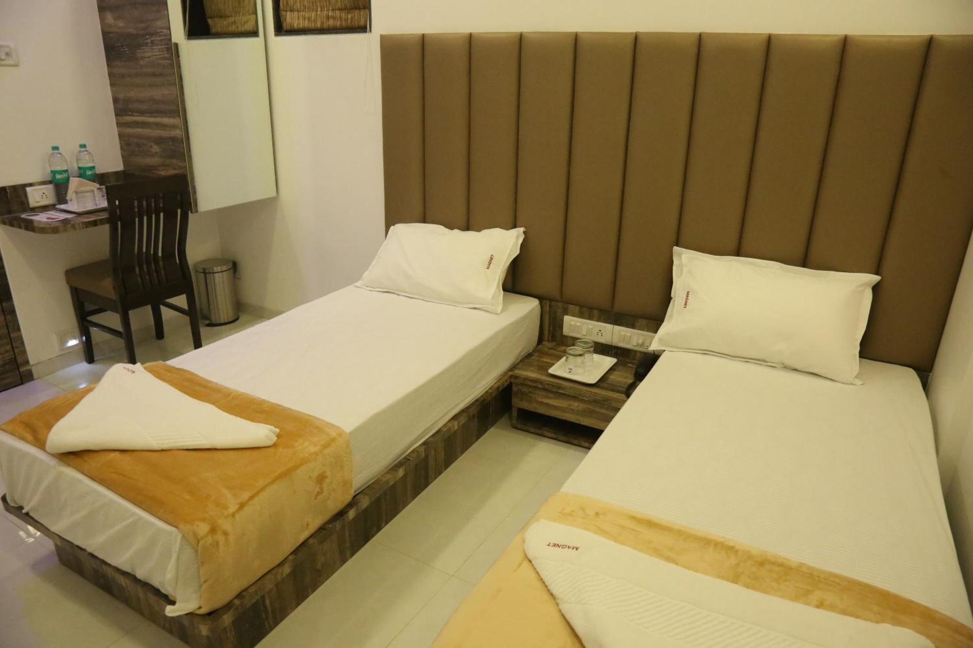 Hotel Magnum Airport T-2 Mumbai Luaran gambar