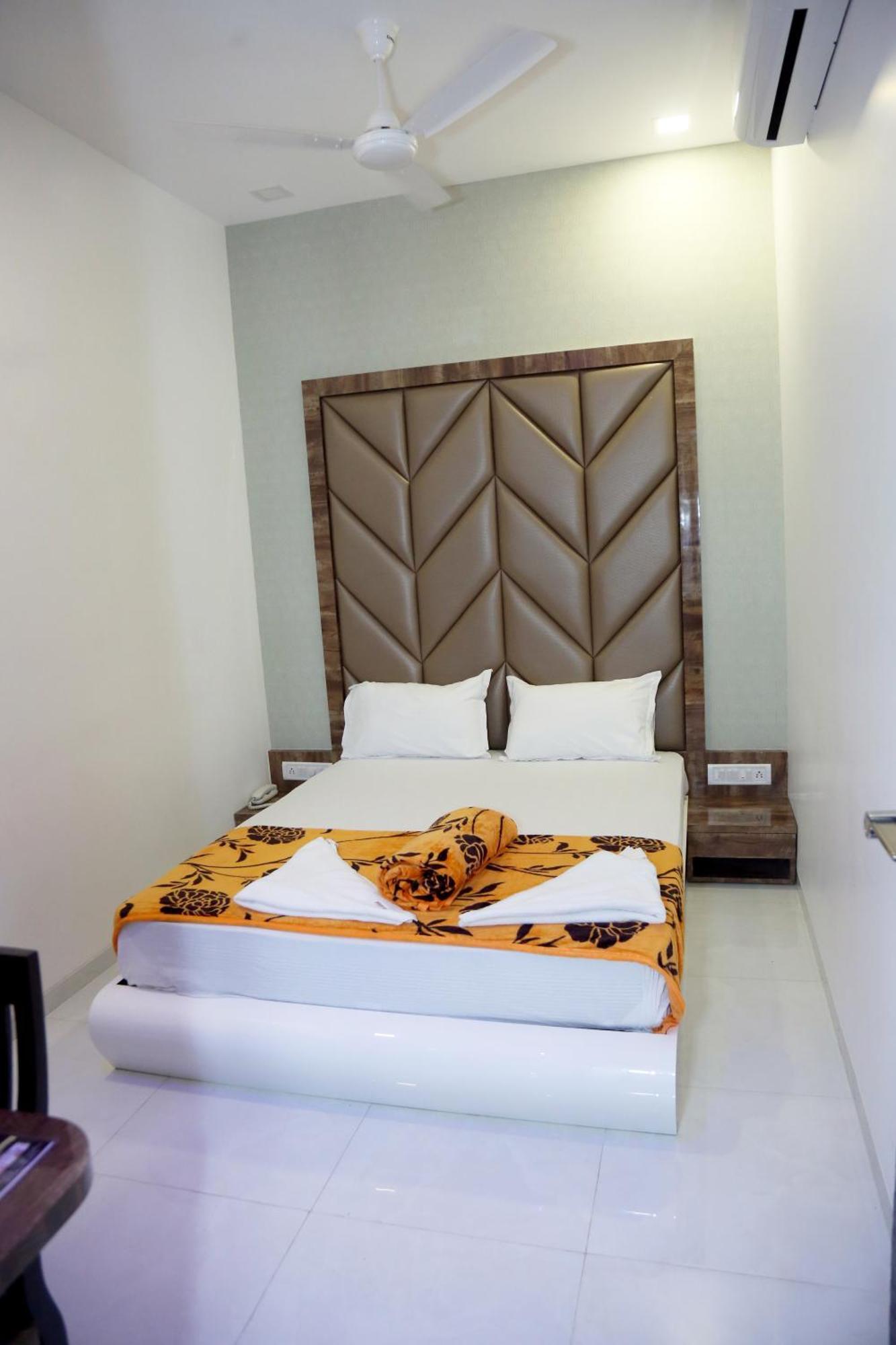 Hotel Magnum Airport T-2 Mumbai Luaran gambar