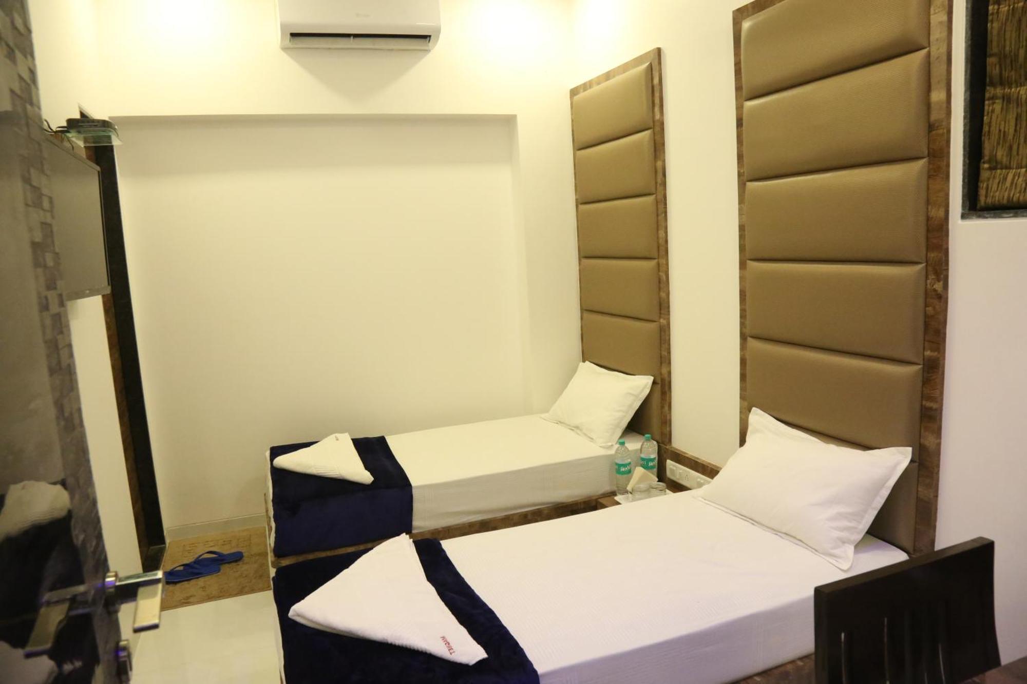 Hotel Magnum Airport T-2 Mumbai Luaran gambar