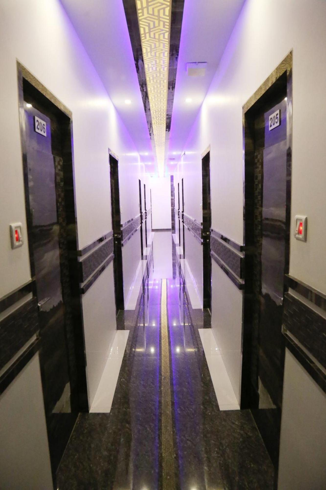 Hotel Magnum Airport T-2 Mumbai Luaran gambar